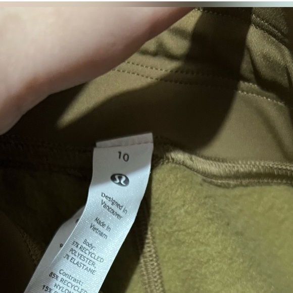 lululemon Fleece + Ripstop Cargo High-Rise
Hiking Jogger *Full Length SZ10 Exc - Picture 3 of 4